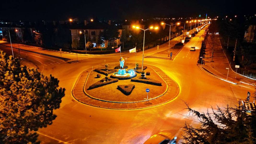 O kentte trafik ışıkları kaldırıldı: Trafik kazaları azaldı! 20 milyon TL tasarruf sağlandı 8